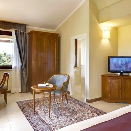 Villa Cattani Stuart XVII Secolo-2